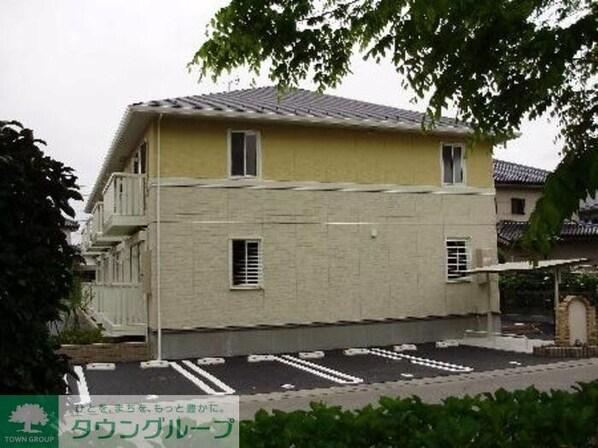 ラークスの物件外観写真